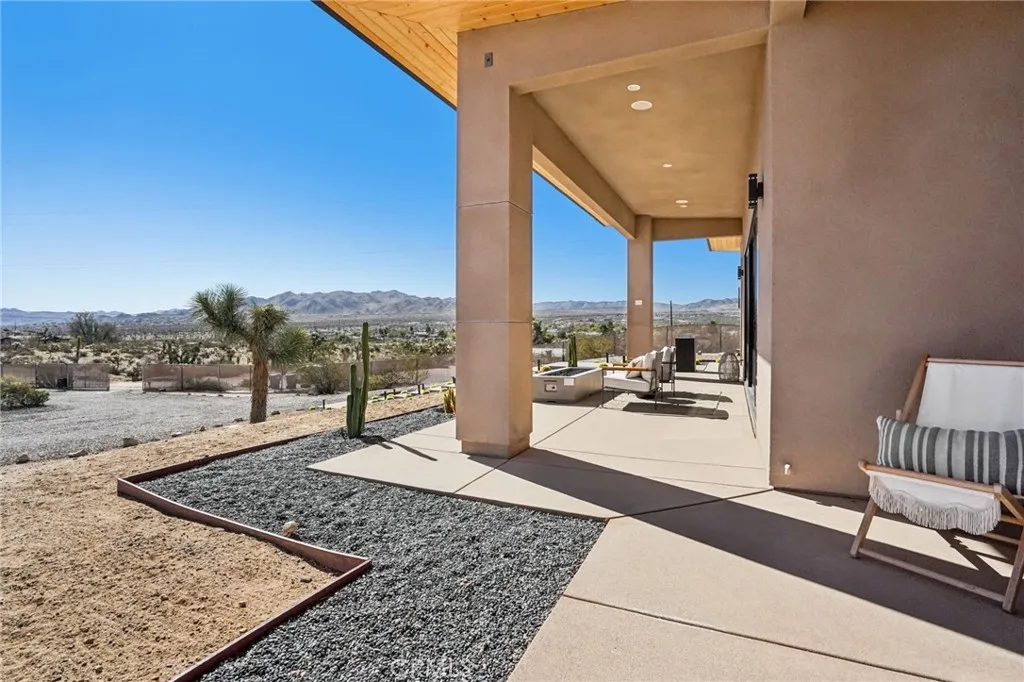 59080 Nelson Ave, Yucca Valley, California 92284 home-pic-45